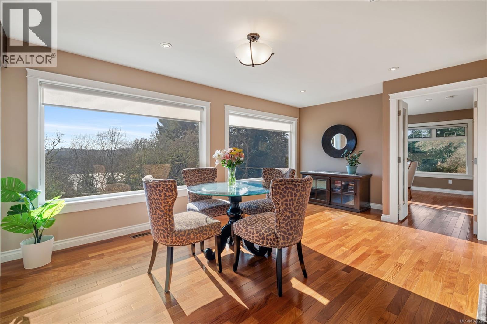 567 Prince Robert Dr