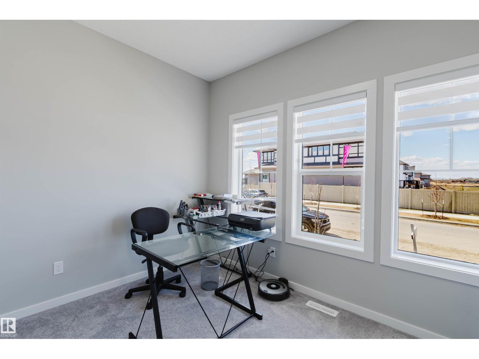 343 EDGEMONT DR NW