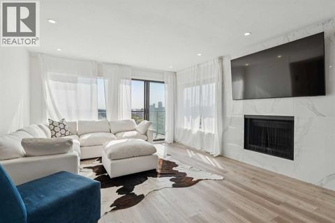 809 9 Street NE Calgary AB T2E7K2