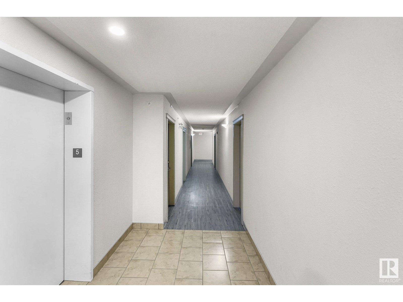 #502 7511 171 ST NW