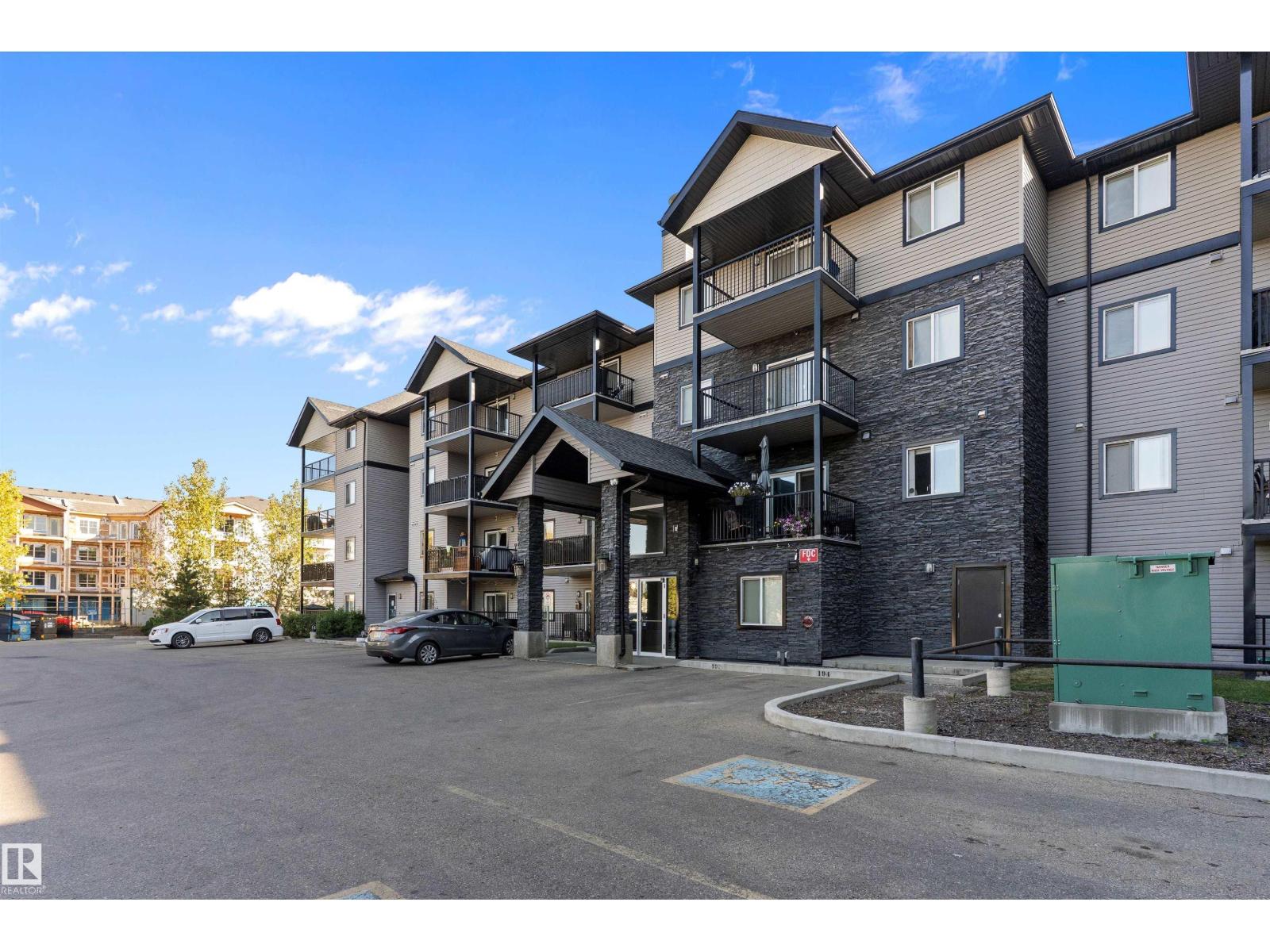 #110 14808 125 ST NW