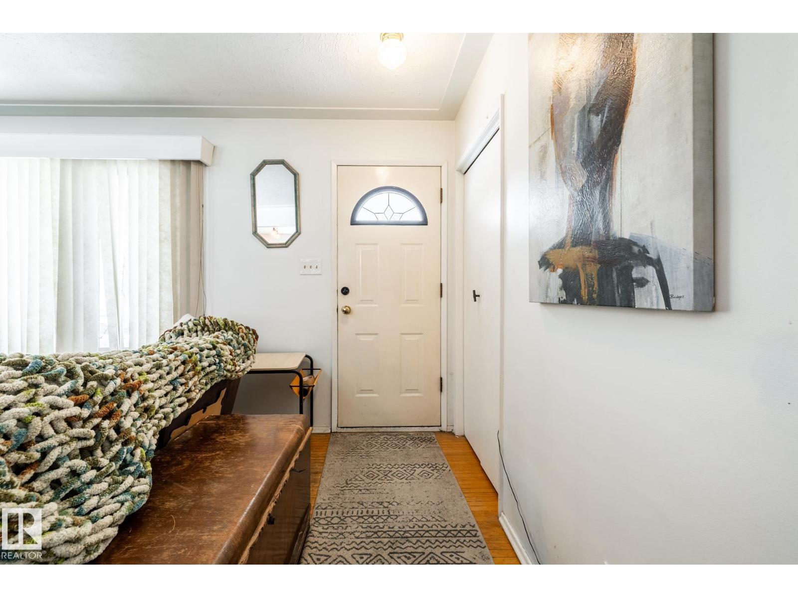 12231 47 ST NW
