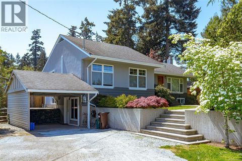 1155 Marchant Rd Central Saanich BC V8M1G7