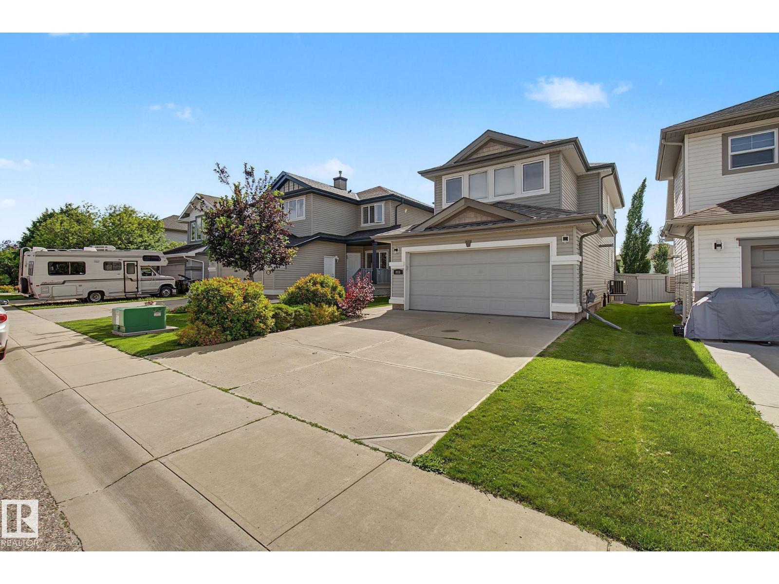 616 61 ST SW
