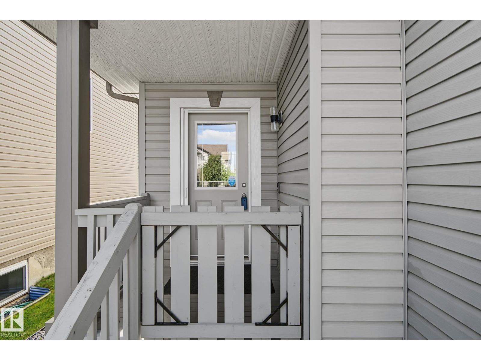 616 61 ST SW