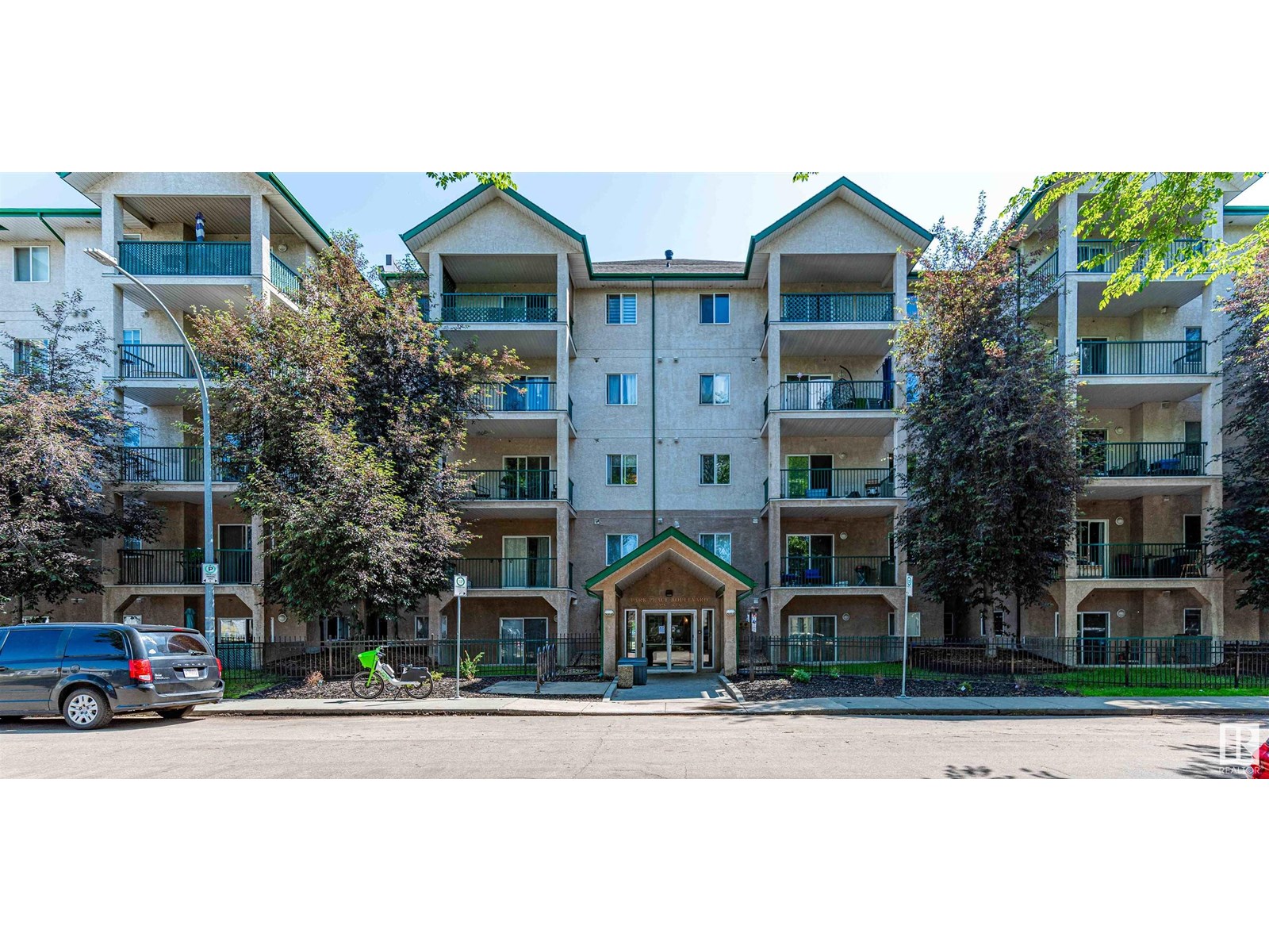 #531 11325 83 ST NW