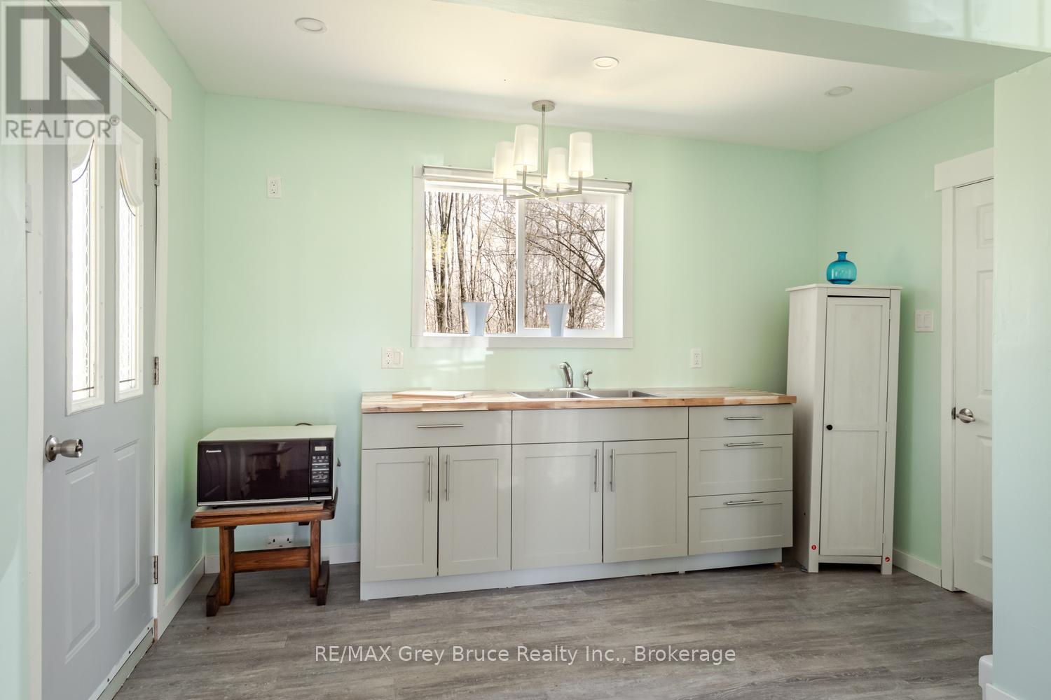 130 CROOKED HILL ROAD