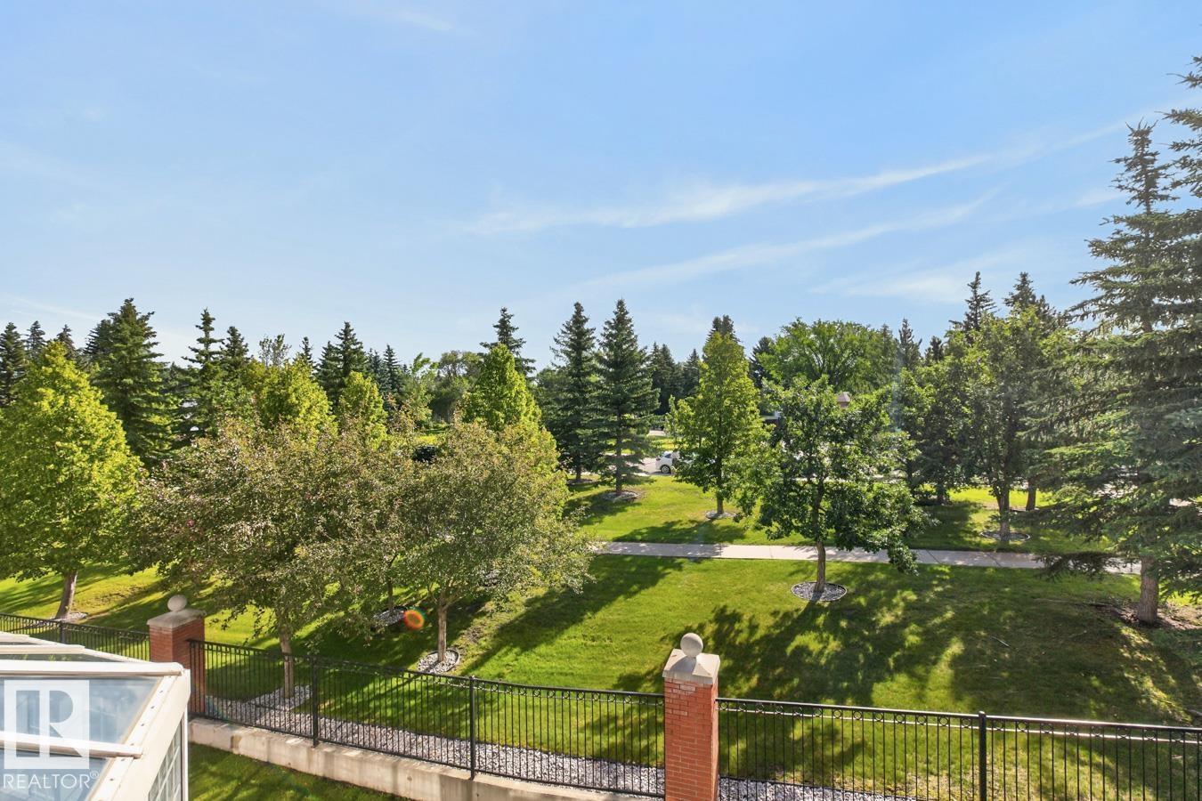 #322 7510 89 ST NW