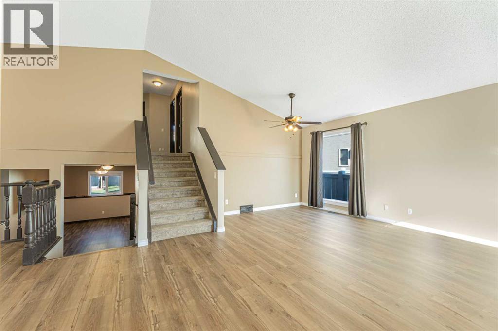 215 Hidden Vale Place NW