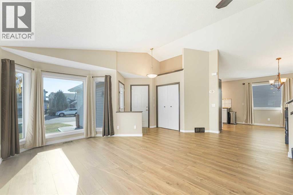 215 Hidden Vale Place NW