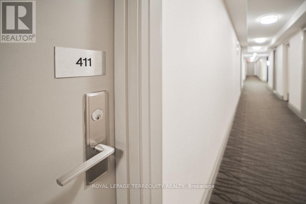 411 - 275 YORKLAND ROAD