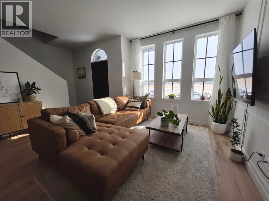 633 Blackwolf Boulevard N