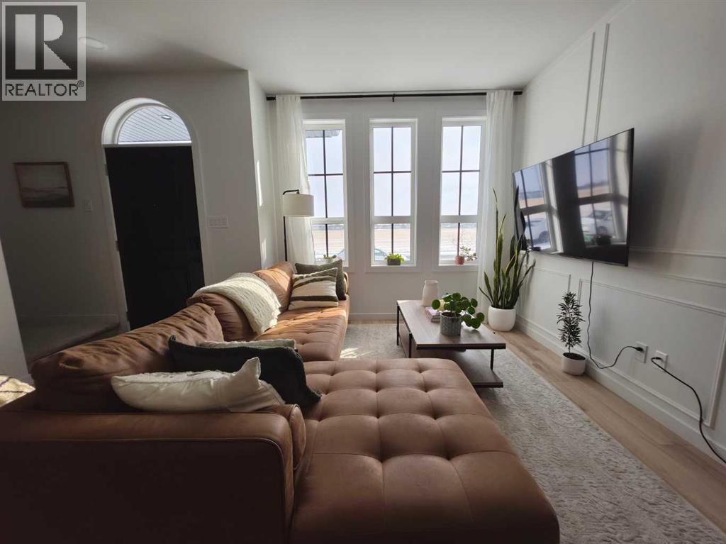 633 Blackwolf Boulevard N