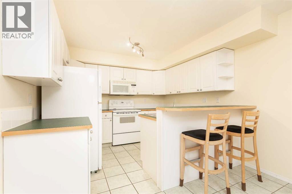 212, 23 Chilcotin Lane W