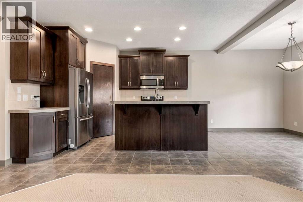 33 Everoak Circle SW