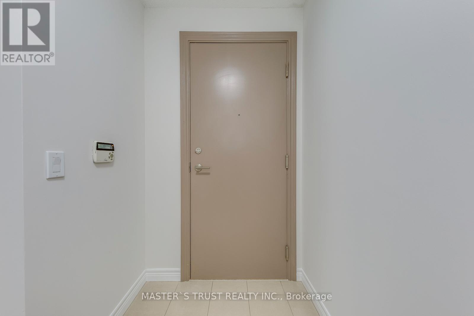 1109 - 60 TOWN CENTRE COURT