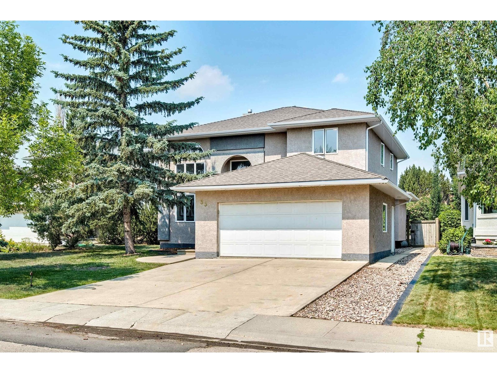 554 BUTTERWORTH WY NW
