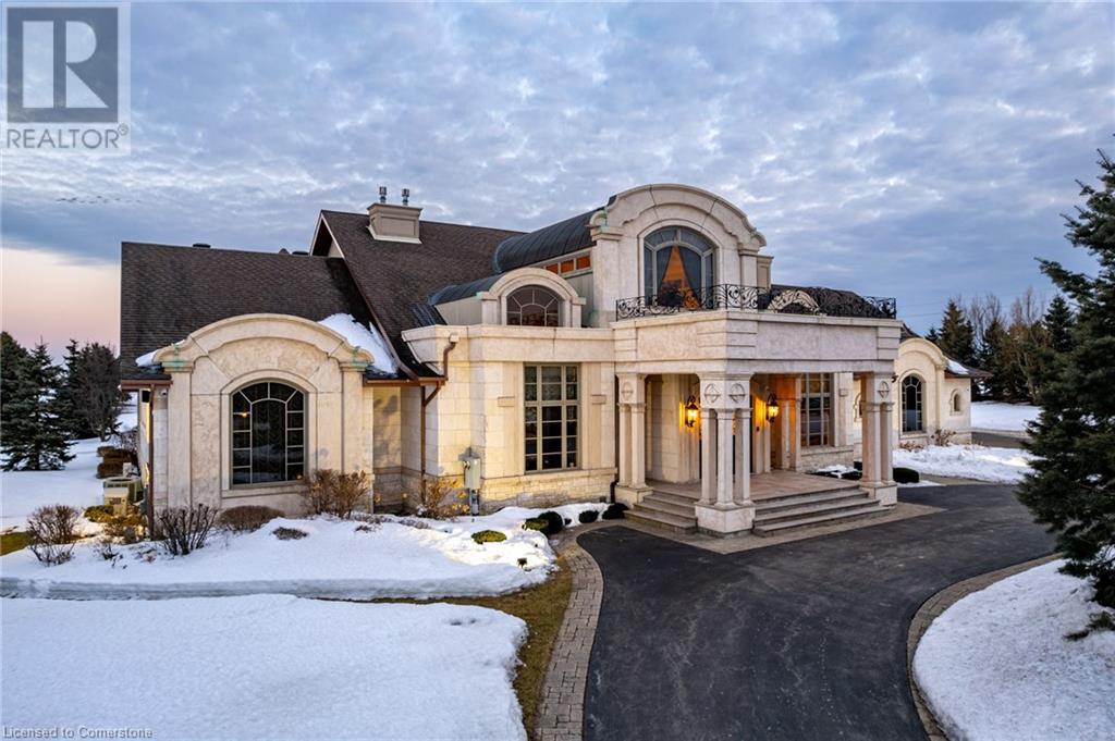2594 BLUFFS Way