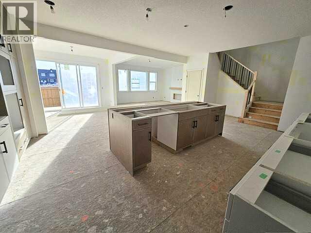 63 Creekside Path SW