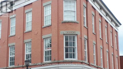 B - 31 WALTON STREET Port Hope ON L1A1M8