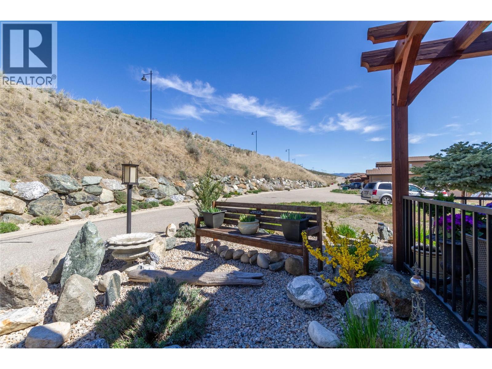 595 Vineyard Way N Unit# 31