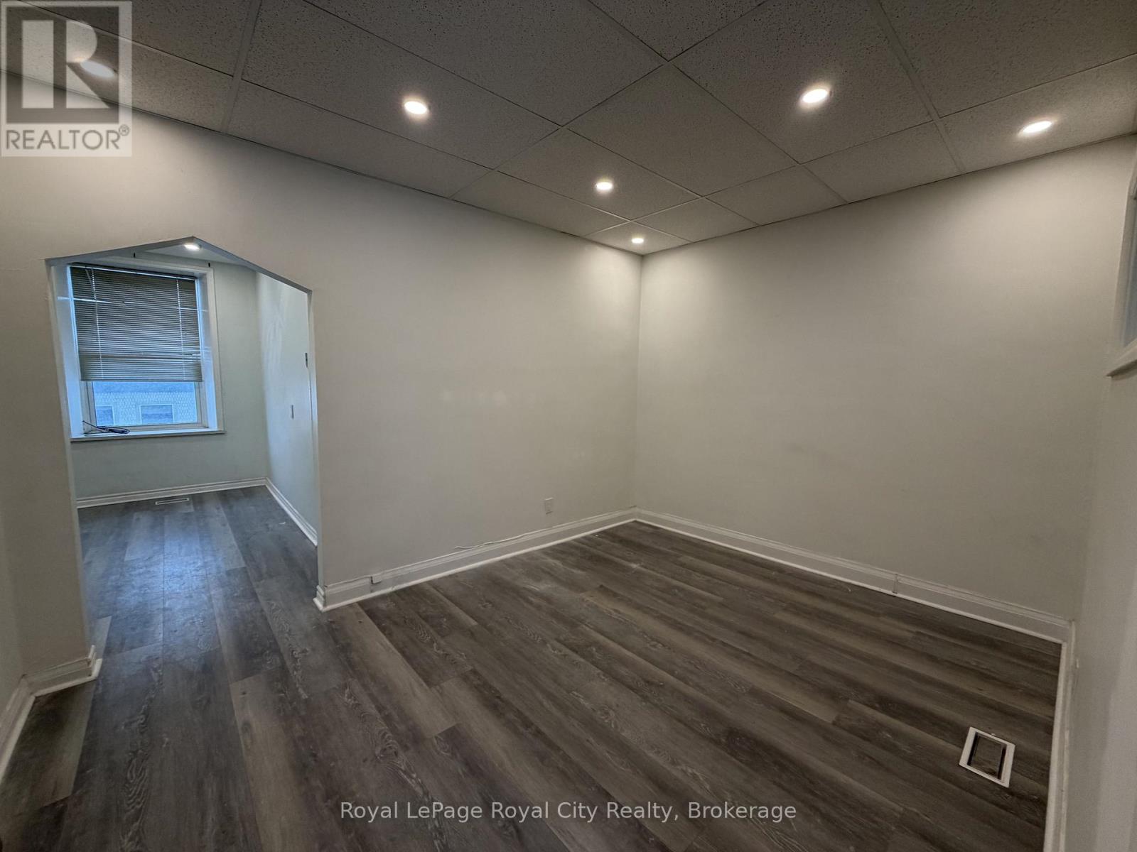 UNIT 6 - 21 GORDON STREET