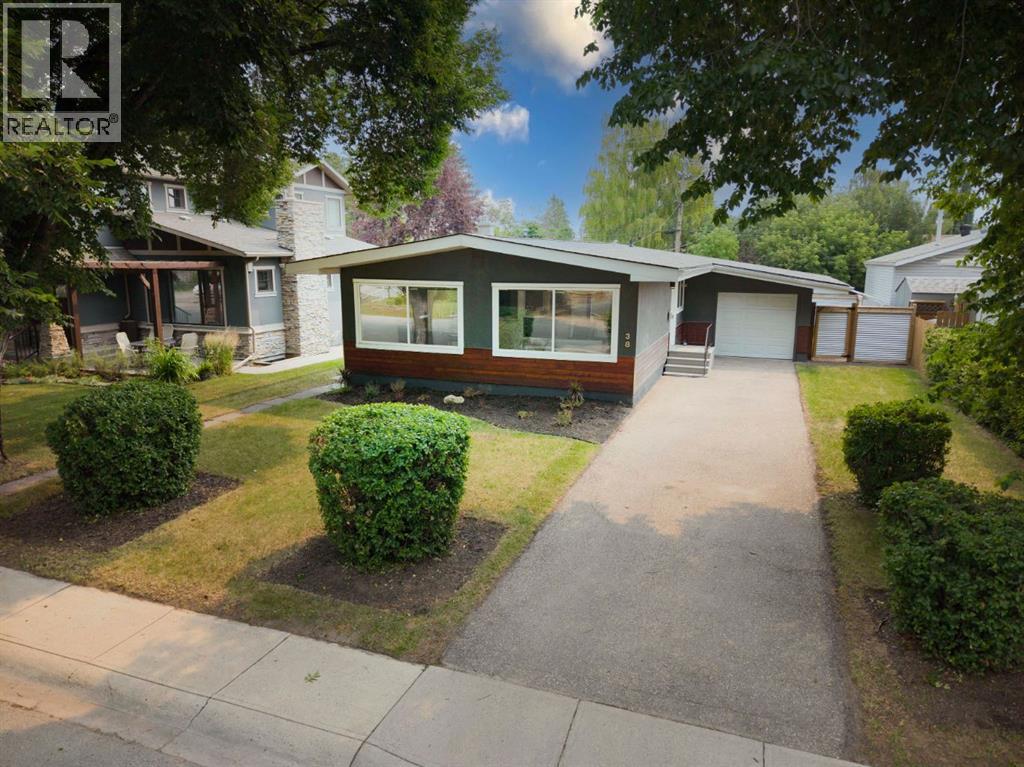 38 Westwood Drive SW