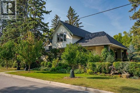 602 Macleod Trail SW High River AB T1V1B5