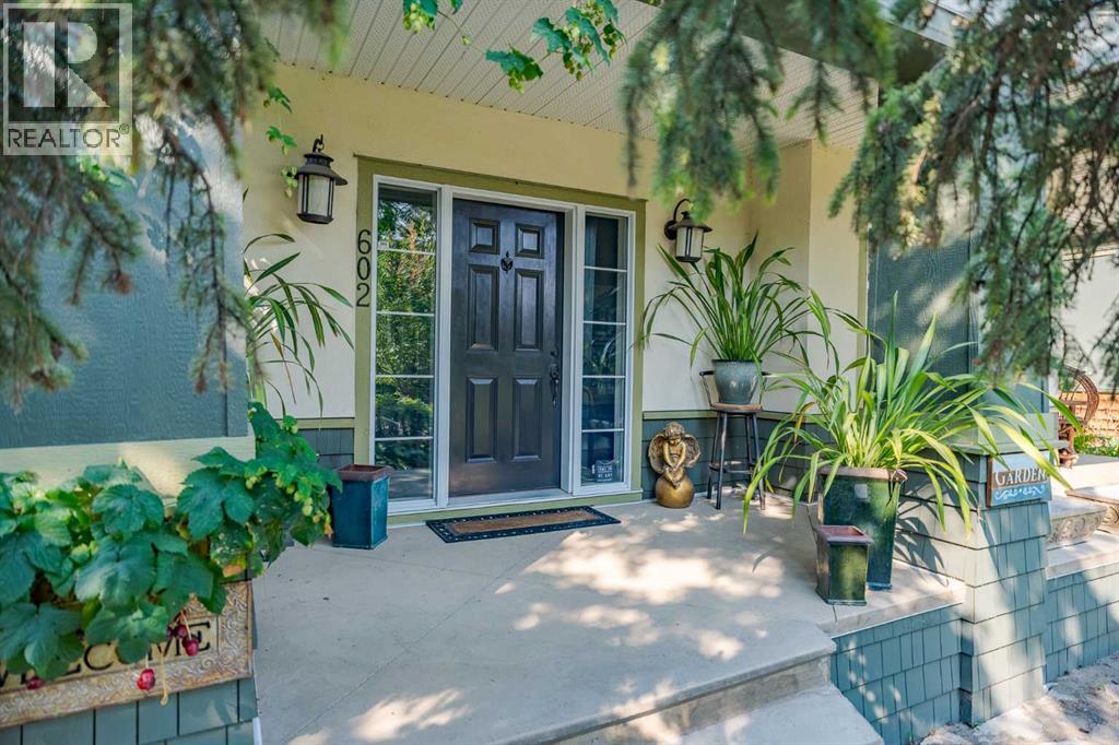 602 Macleod Trail SW