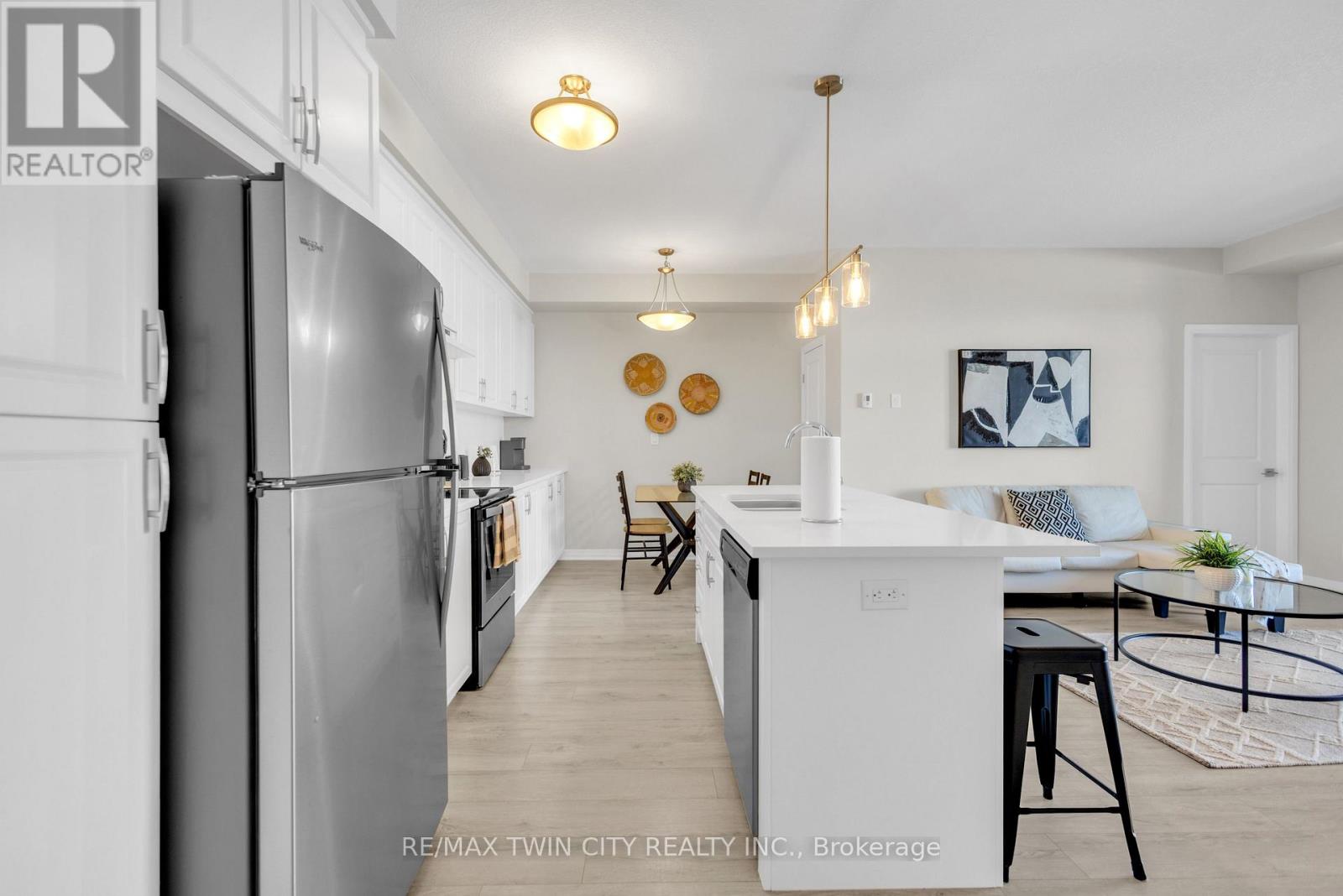 1F - 155 THOMAS SLEE DRIVE