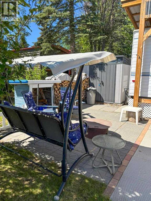 76, 12030 Twp Rd 422