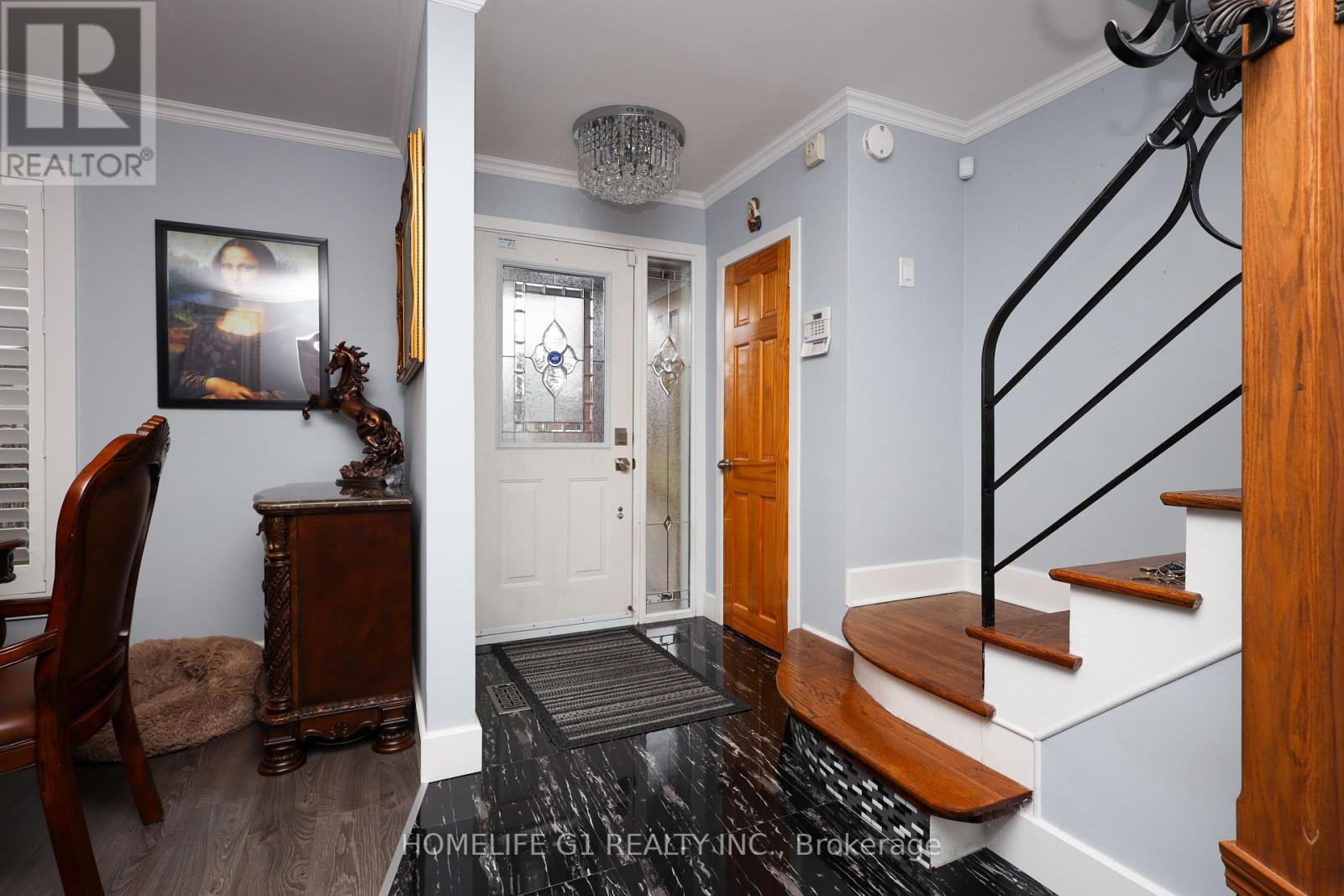 14 STERNE AVENUE