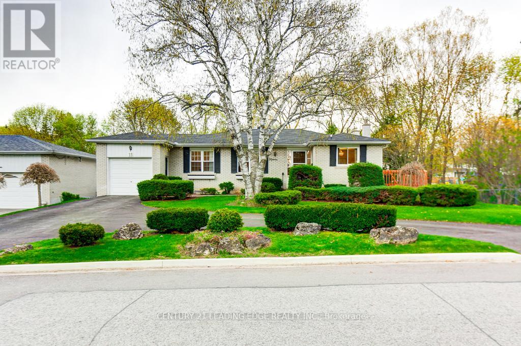 15 BAKERDALE ROAD