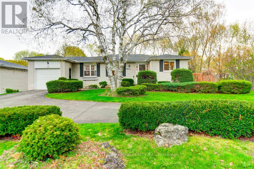 15 BAKERDALE ROAD