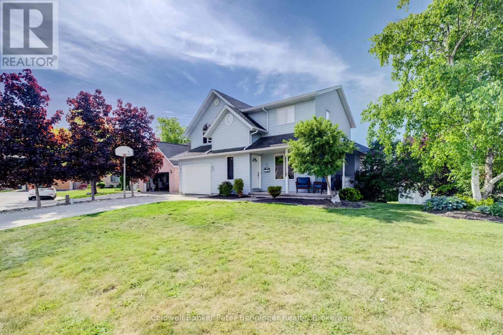 54 ELLEN AVENUE