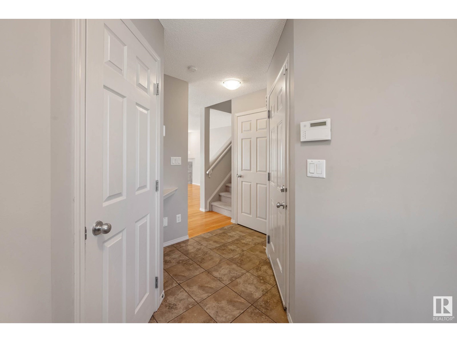 #18 1730 LEGER GATE GA NW