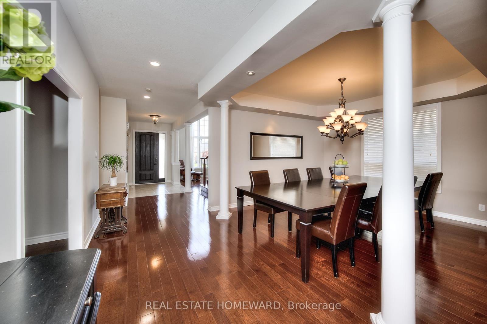 225 RIDGEMERE COURT