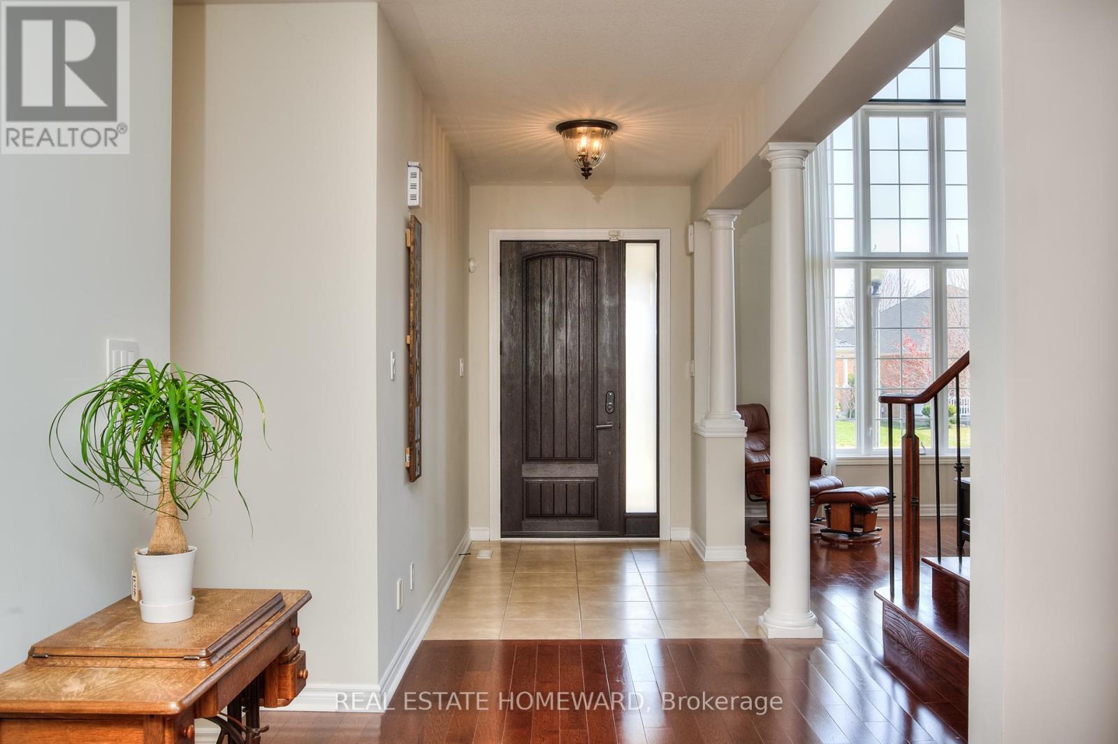 225 RIDGEMERE COURT
