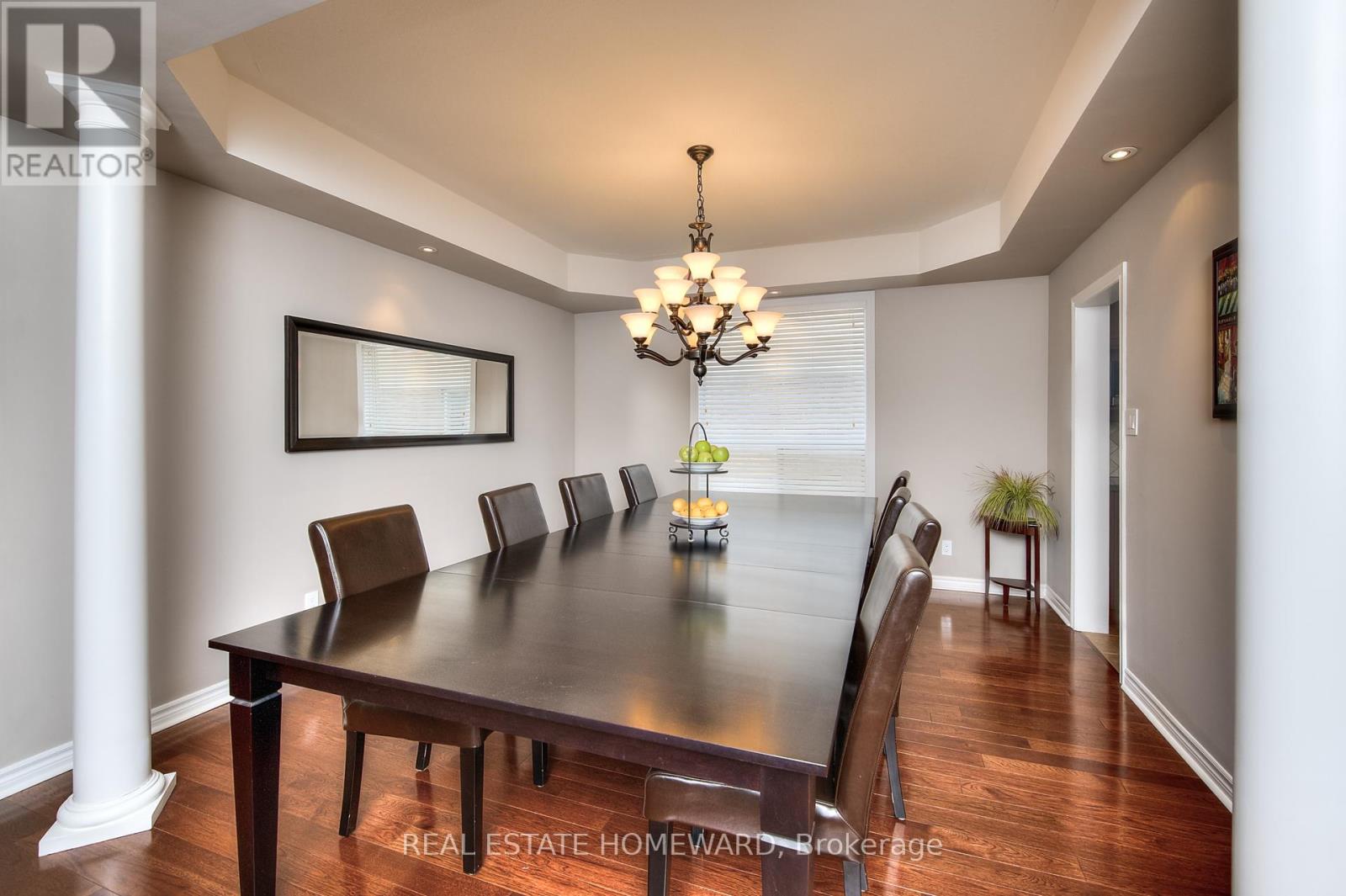 225 RIDGEMERE COURT