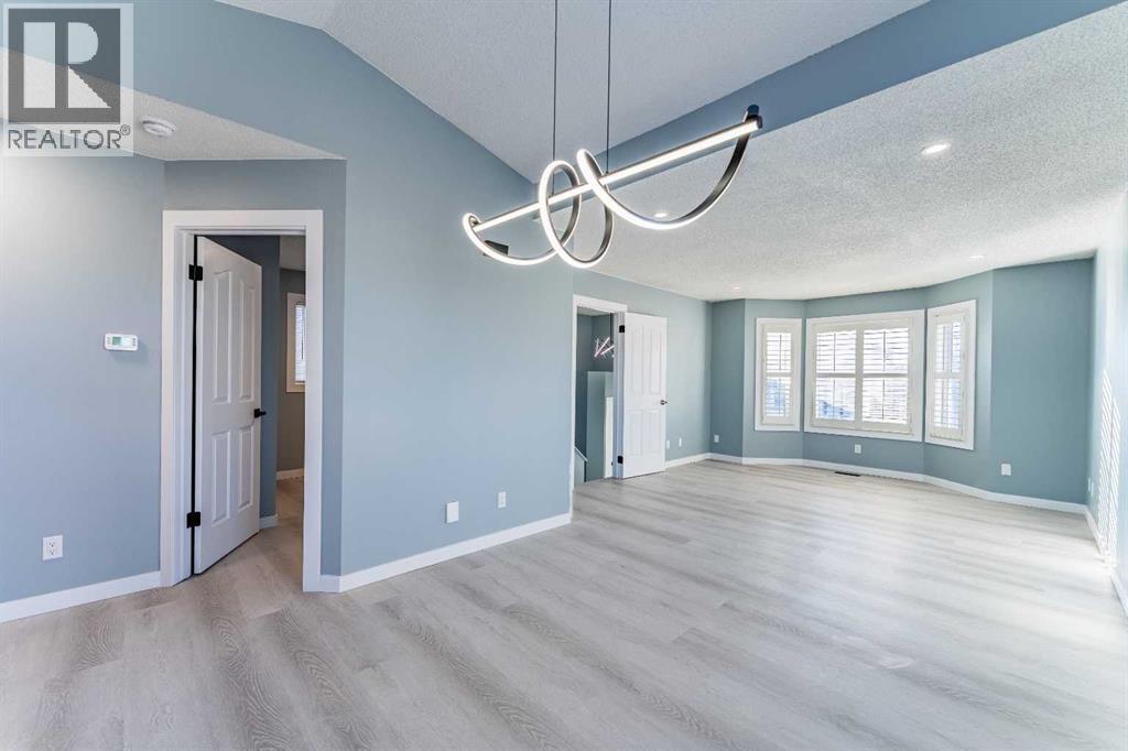 134 Erin Meadow Crescent SE