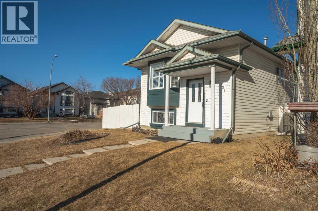 134 Erin Meadow Crescent SE