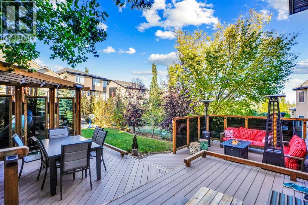 70 Royal Ridge Manor NW