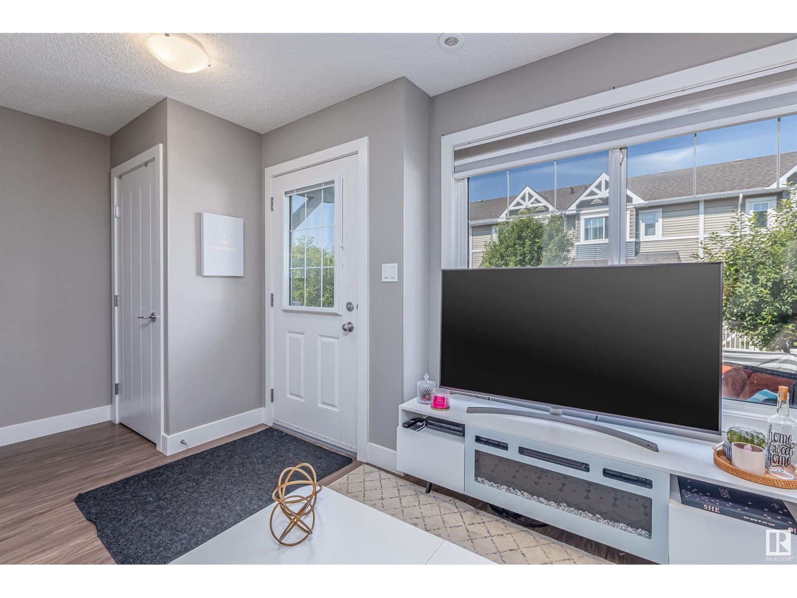 #59 415 CLAREVIEW RD NW