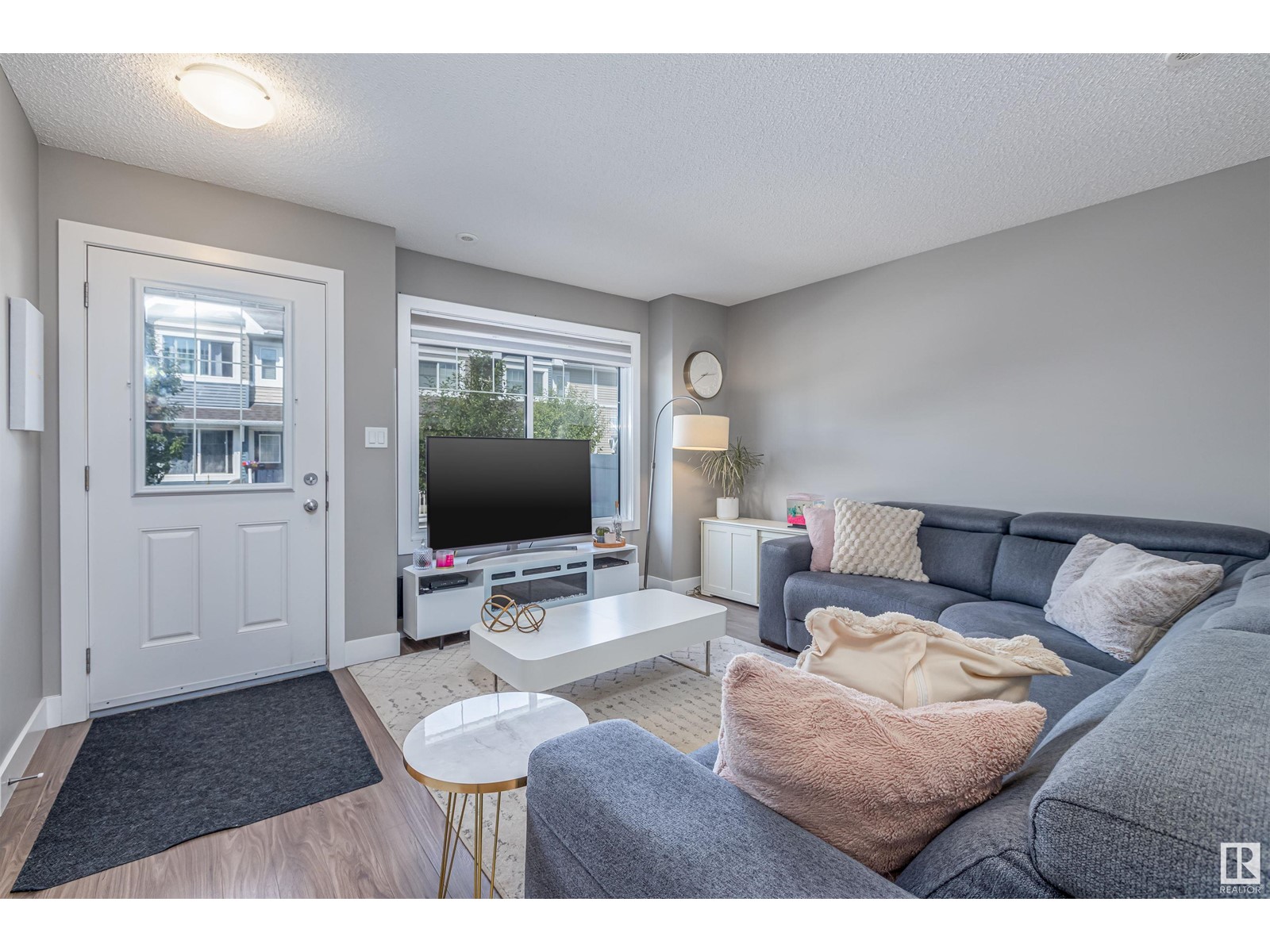 #59 415 CLAREVIEW RD NW