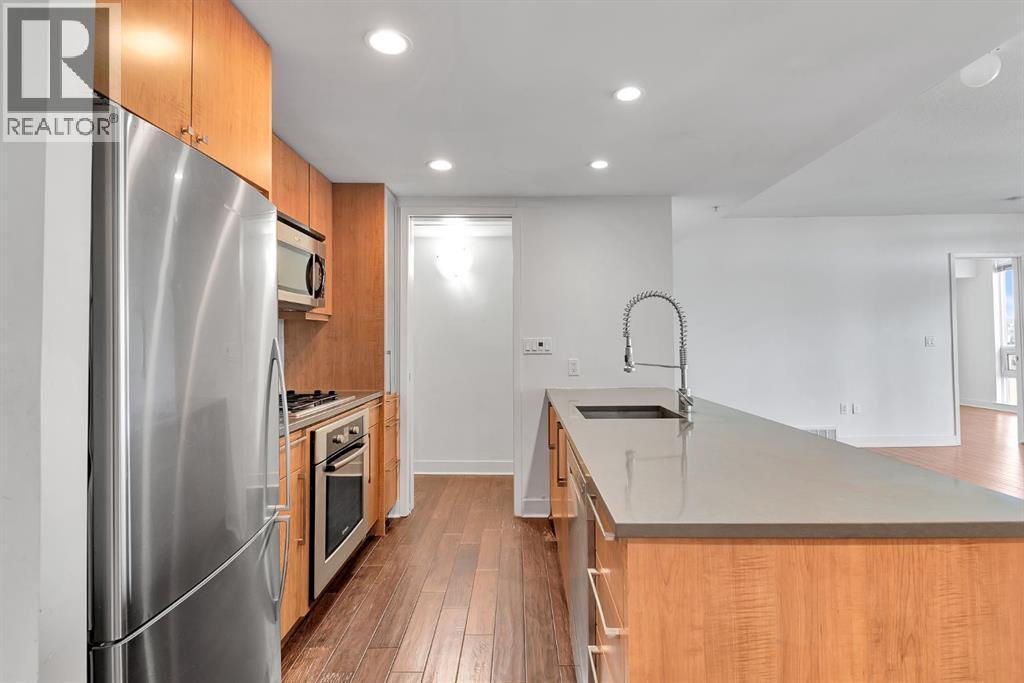 901, 1118 12 Avenue SW