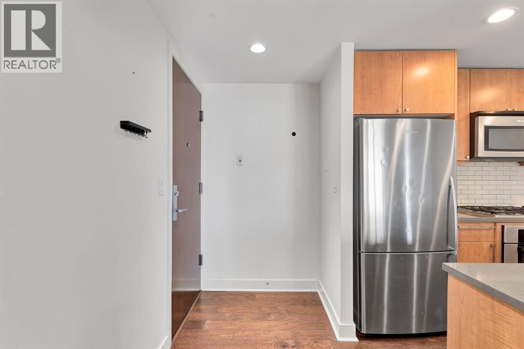 901, 1118 12 Avenue SW