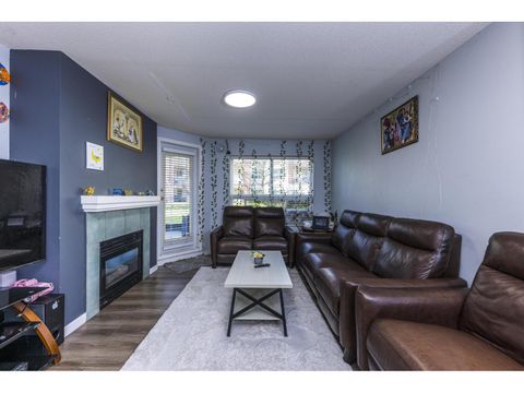 118 8068 120A STREET Surrey BC V3W3P3