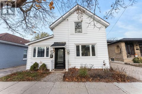 68 OAK STREET Brantford ON N3T2B1