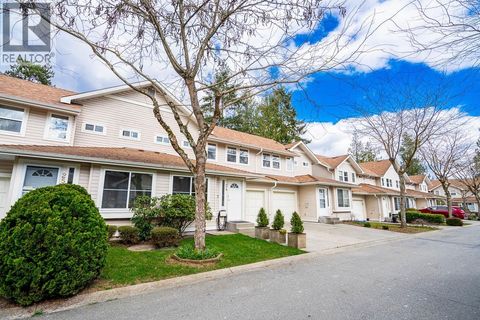 24 11870 232 STREET Maple Ridge BC V2X6S9