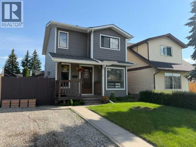 96 Abberfield Crescent NE